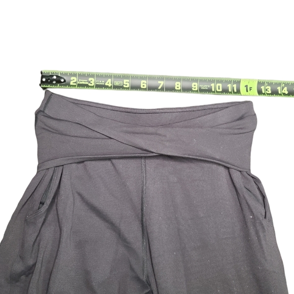 Lululemon Sunset Salutation Crop Leggings - Picture 12 of 14